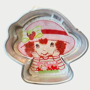 Strawberry Shortcake Vintage Cake Pan
